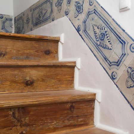 C3 Bairro Alto Cozy Romantic Loft In 18Th Century Building Lissabon Exterior foto