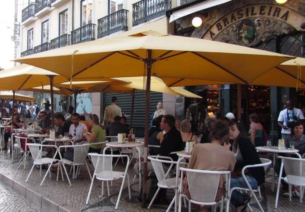 C3 Bairro Alto Cozy Romantic Loft In 18Th Century Building Lissabon Exterior foto