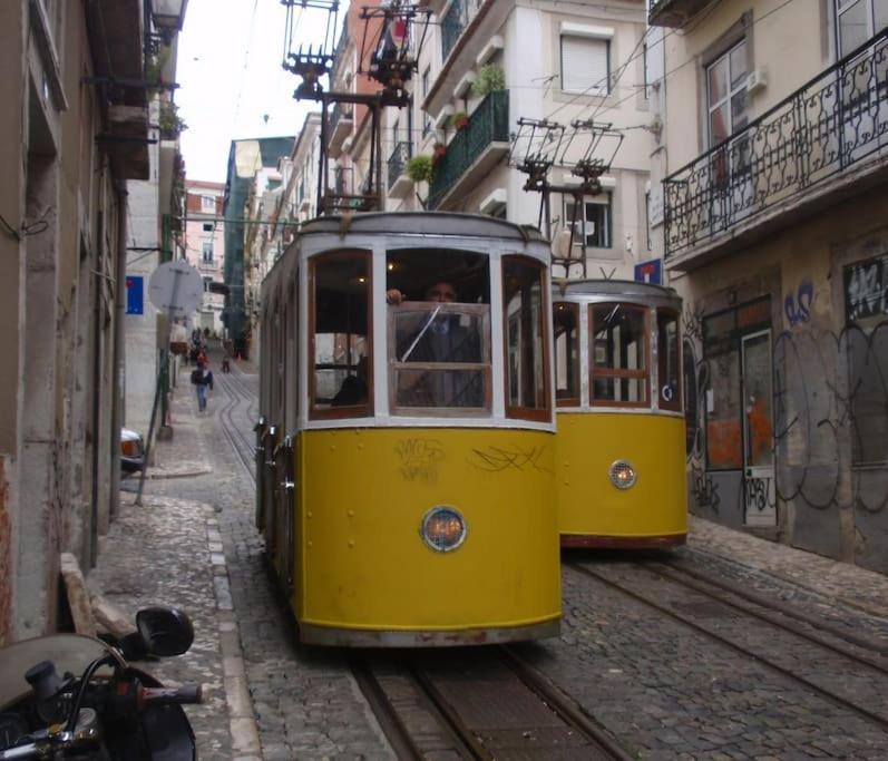 C3 Bairro Alto Cozy Romantic Loft In 18Th Century Building Lissabon Exterior foto